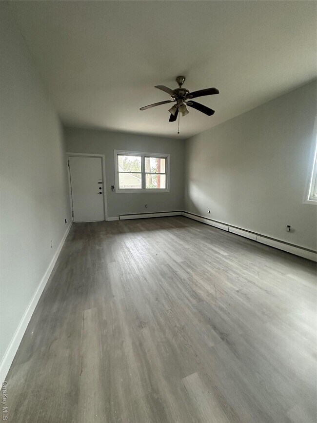 Building Photo - 1761 New York Ave