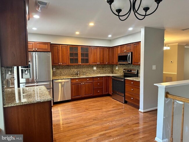 Building Photo - 6025 Crocus Ct