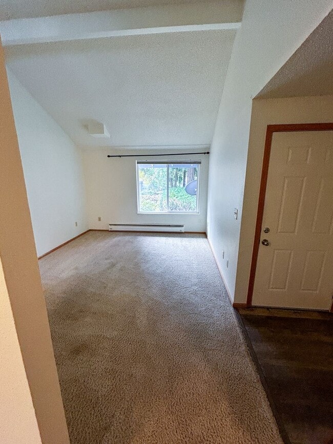 Building Photo - Renton Highlands 1 Bed 1 Bath Condo for Lease!