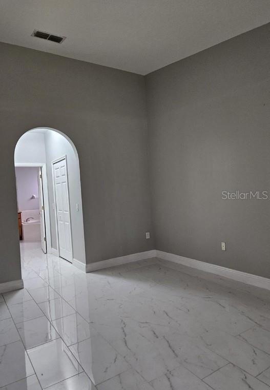 Building Photo - 2902 Bonita Cir