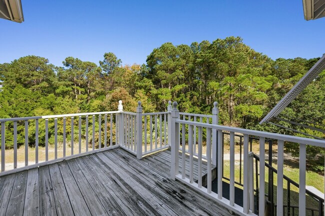 Building Photo - 110 Debordieu Blvd