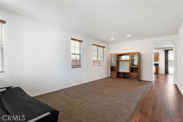 Building Photo - 46545 Peach Tree St