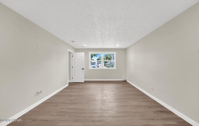 Building Photo - 1408 Wilmont Ave.
