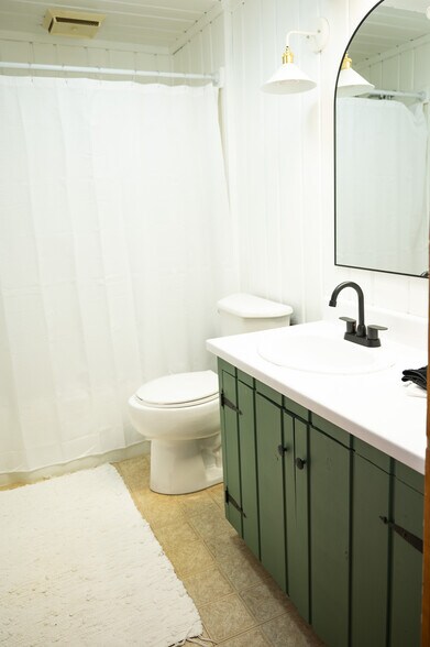 Building Photo - 7031 Virgin Timber Dr