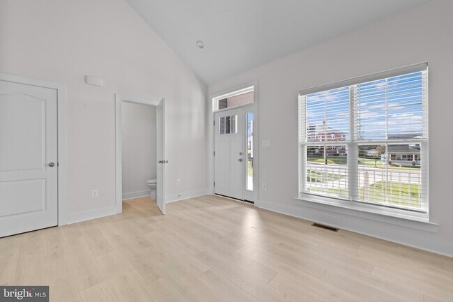 Building Photo - 148 W Baltimore St