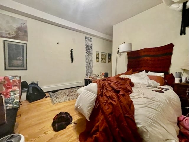 Building Photo - 18 Euston St