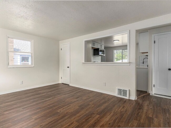 Building Photo - Charming, Updated 3 Bed Spokane Home w/ Fenced Yard and Storage Shed!