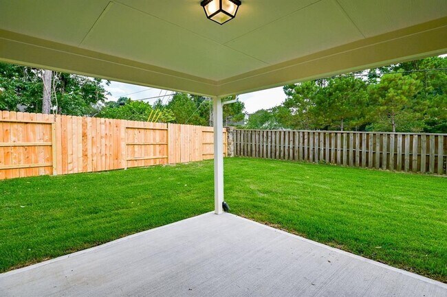 Building Photo - 3817 Breckenridge Dr