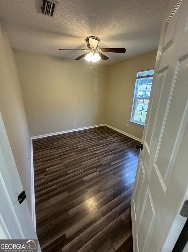 Building Photo - 140 Sapelo Dr