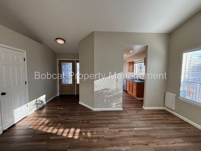 Building Photo - 3522 Smoketree Ave