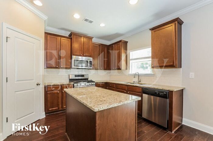 Building Photo - 841 Milam Cir