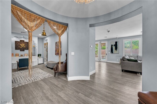 Building Photo - 1289 Vietti St