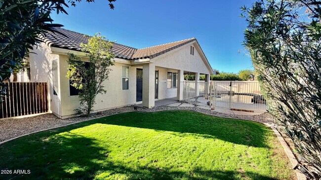 Building Photo - 1543 S Sean Ct