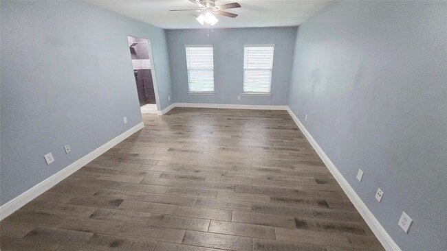 Building Photo - 6310 Macquarie Dr