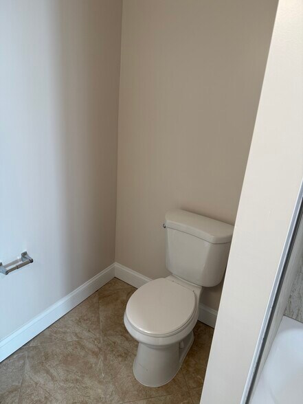 Building Photo - 1101 Rambler Ave