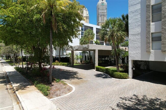 Building Photo - 201 178th Dr