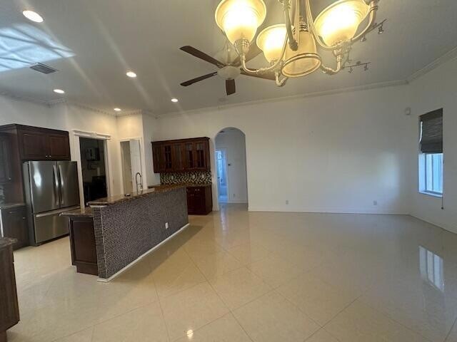 Building Photo - 368 NW Bayshore Blvd