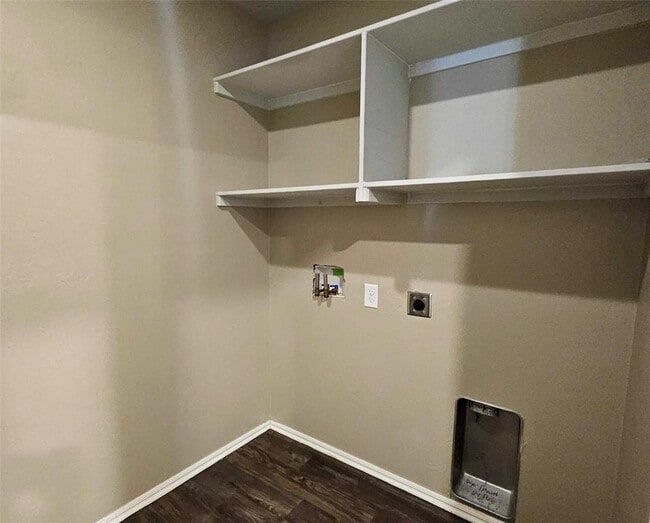 Building Photo - 8803 SW 45th St