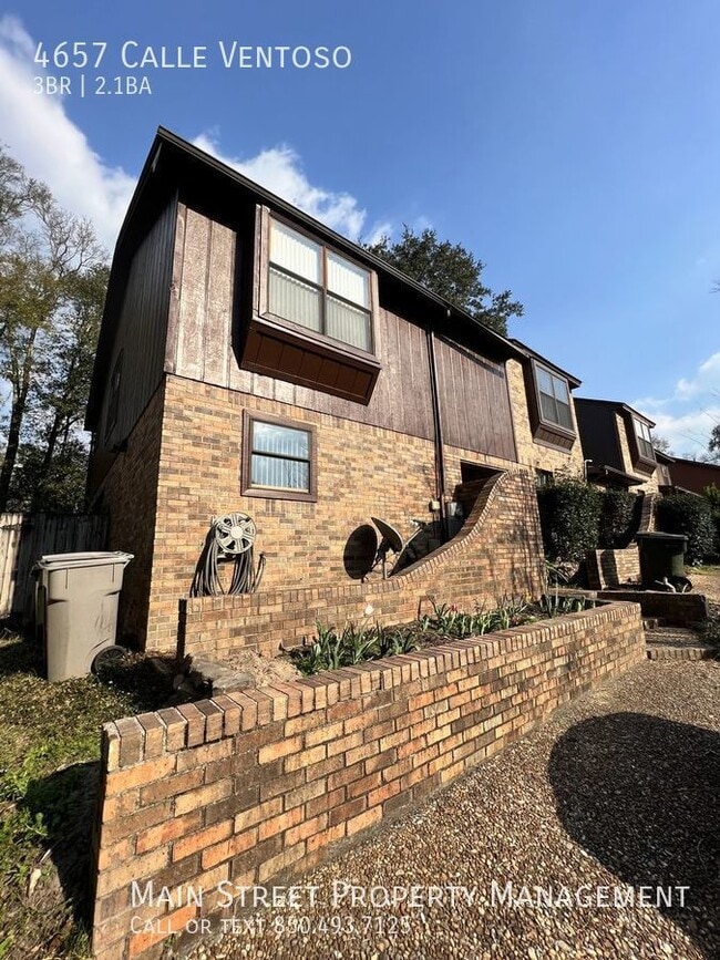 Building Photo - 4657 Calle Ventoso