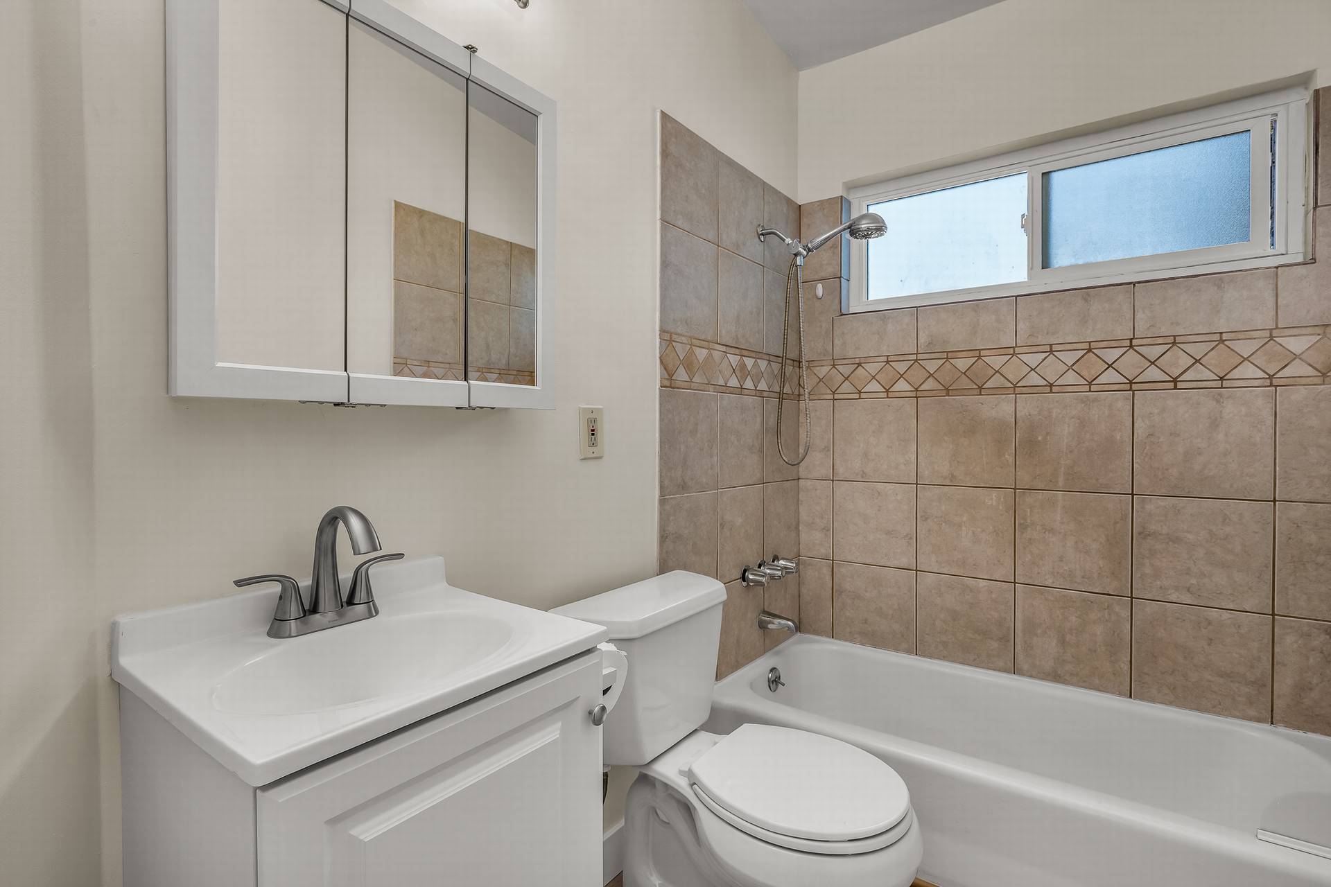 Building Photo - 1440 Manhattan Beach Blvd