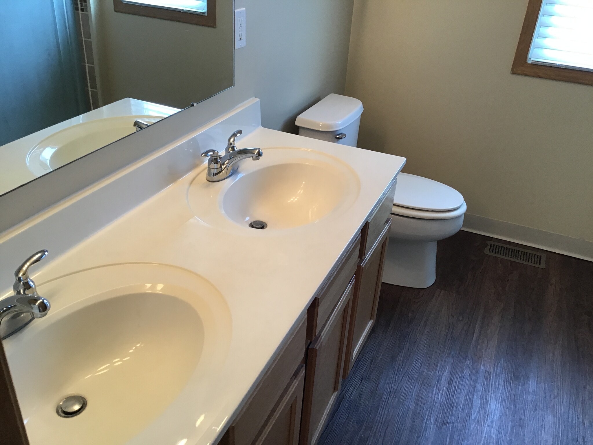 Building Photo - 2567 Fox Trail Dr