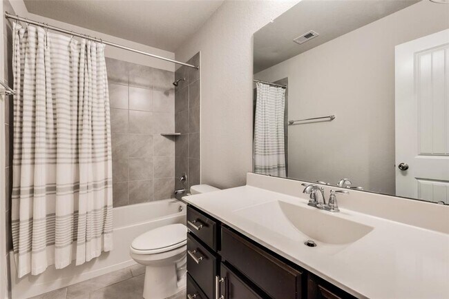 Building Photo - 18403 Grayson Blf Wy