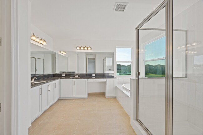 Building Photo - Tamarind Grove Lane