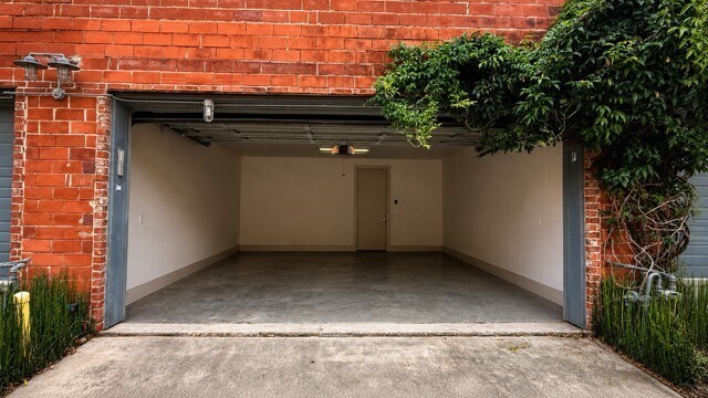 Building Photo - 1717 W Webster St