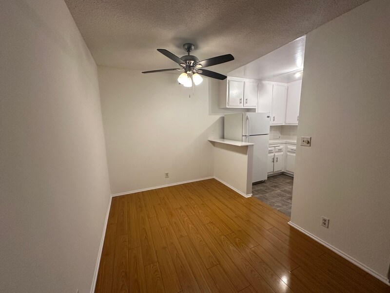 Building Photo - 1906 Pelham Ave