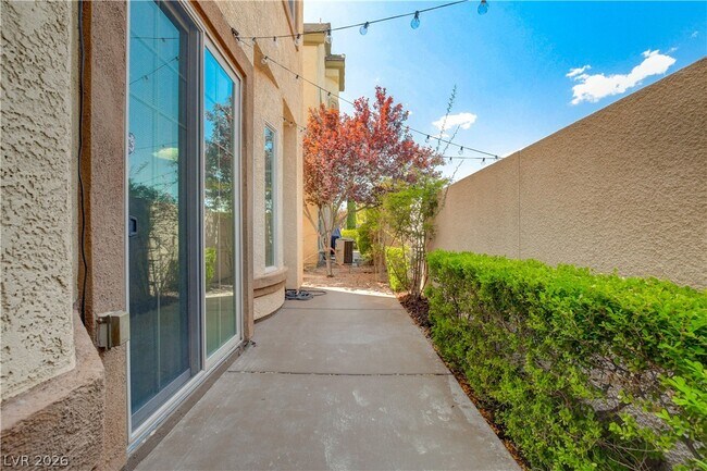 Building Photo - 9176 Worsley Park Pl