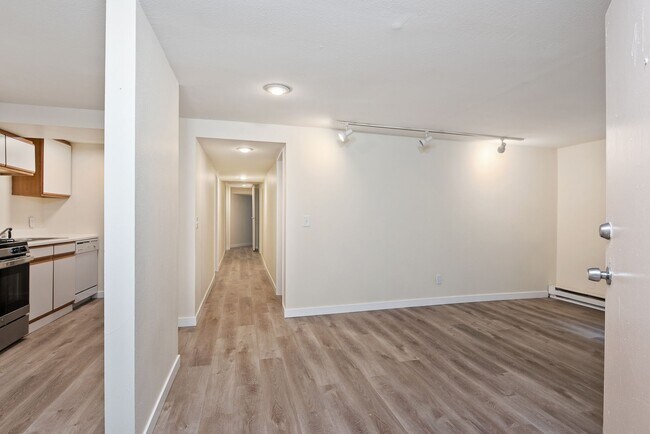 Floorplan - Queen Anne Court