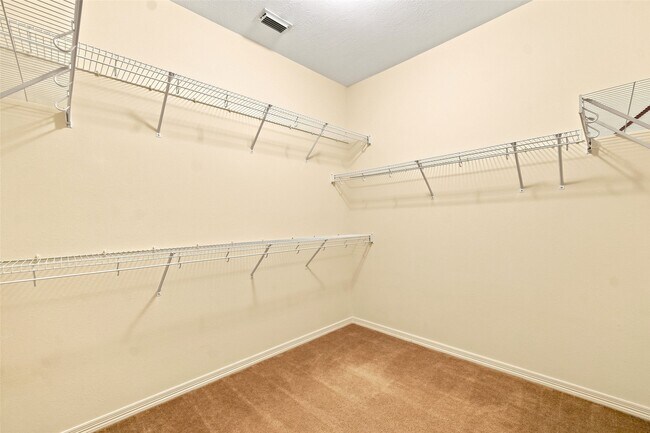Building Photo - 5214 Barleycorn Ln