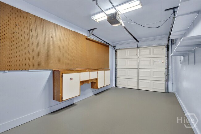 Building Photo - 900 Osprey Dr
