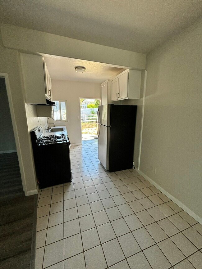 Building Photo - 13423 Olive Dr