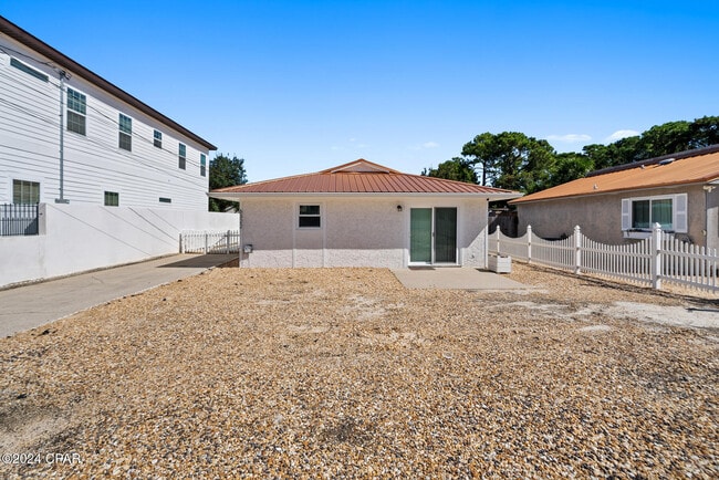 Building Photo - 6322 Sunset Ave