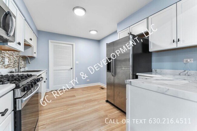Building Photo - 1227 Ranchview Ct