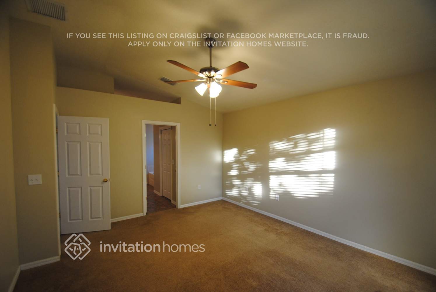 Building Photo - 22534 Roderick Dr