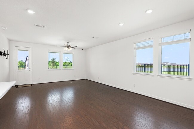 Building Photo - 13525 Emerald Mallard Dr