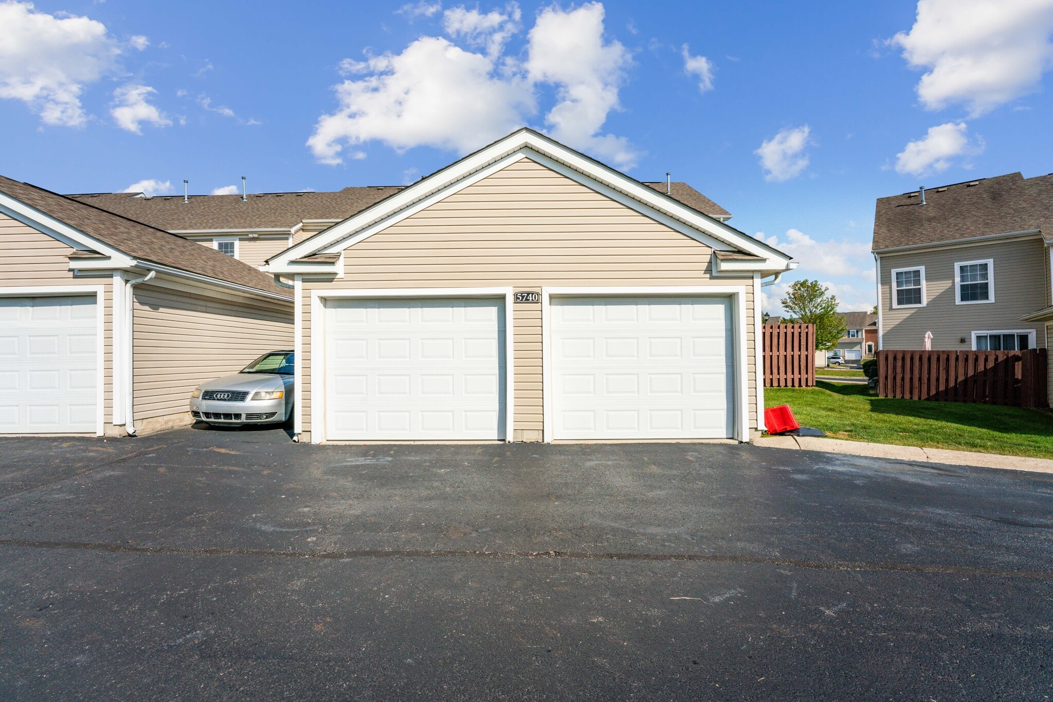 Detached 1 car Garage - 5757 High Rock Dr