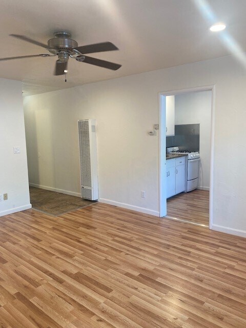 Entrance to kitchen - 352 W Main St