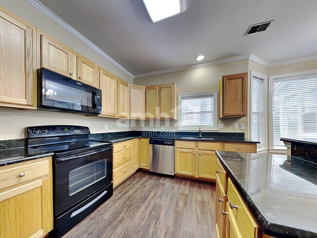 Building Photo - 2738 Seastrand Ln