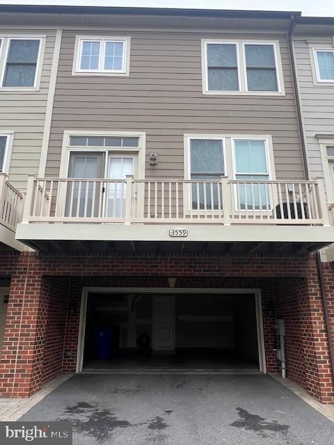 Building Photo - 3559 Katherine Way