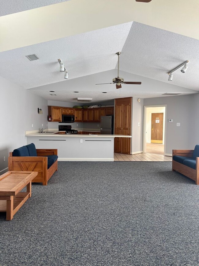 Building Photo - 639 Todd Trail