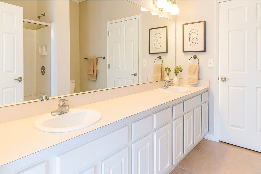 Building Photo - 13364 Beach Blvd