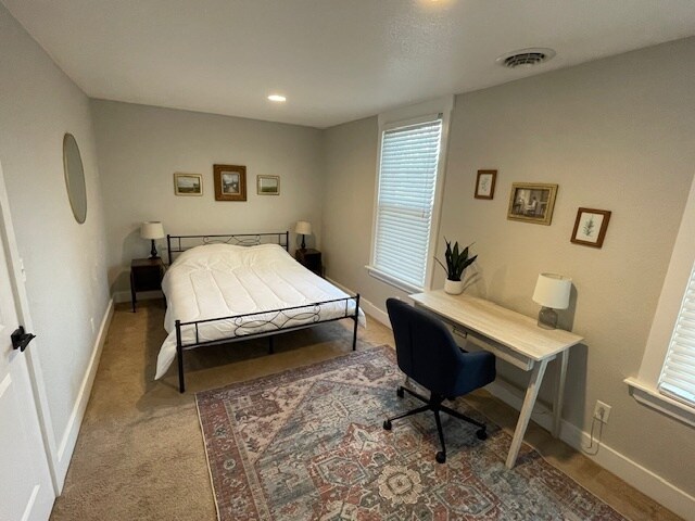 bedroom 2 (queen) - 1808 Vestal Rd