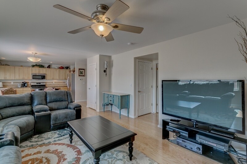 Building Photo - 3815 S Killarney Ct