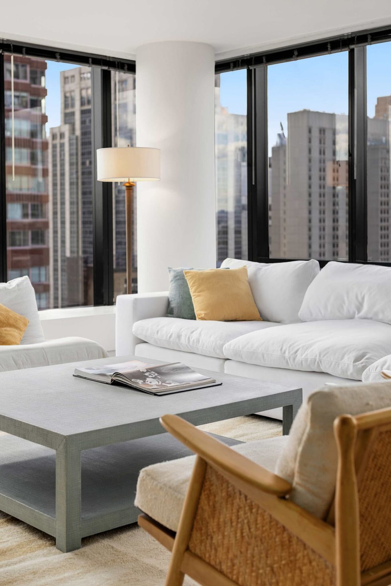 Building Photo - 525 E 72nd St