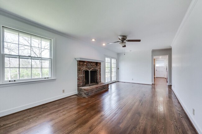 Building Photo - 795 Greeley Dr