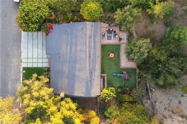 Building Photo - 9767 Blantyre Dr