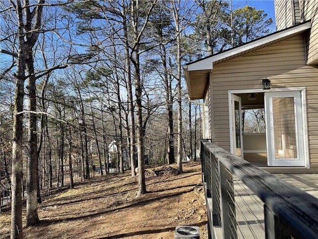 Building Photo - 3492 Point View Cir